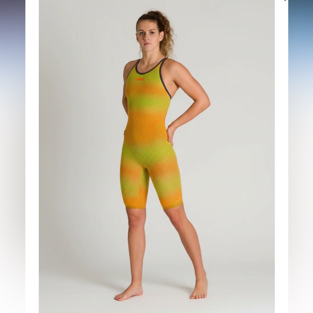 ARENA POWERSKIN Carbon Air2 Closed Back(002527)
